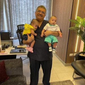  نجاح رحلة الحقن المجهري مع دكتور عادي شفيق